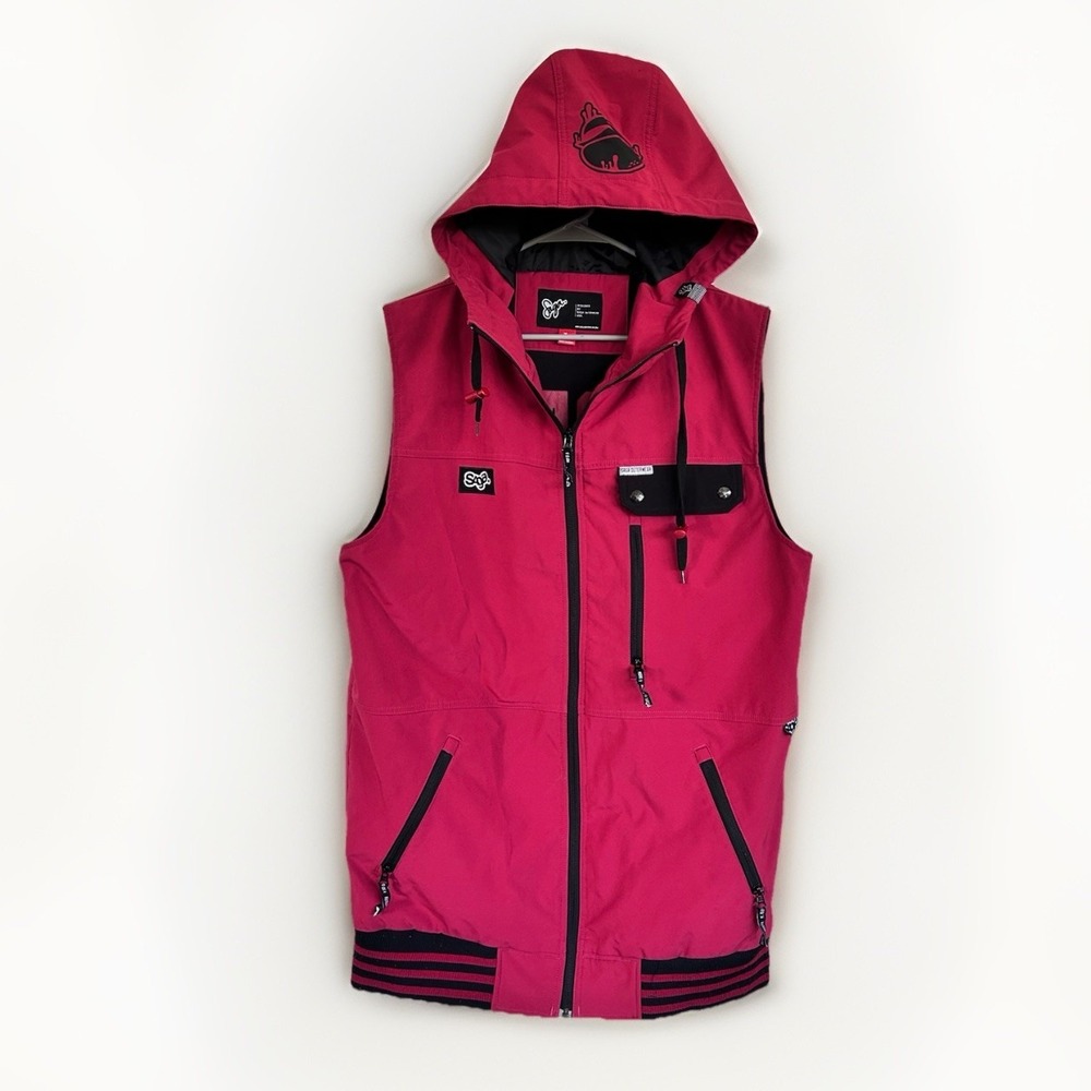 Saga Outerwear Hooded Snowboarding Vest Full Zip Lots of Pockets Red & Black - L